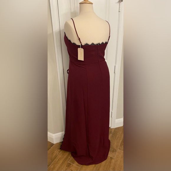 WAYF Mia Dress - Picture 4 of 9